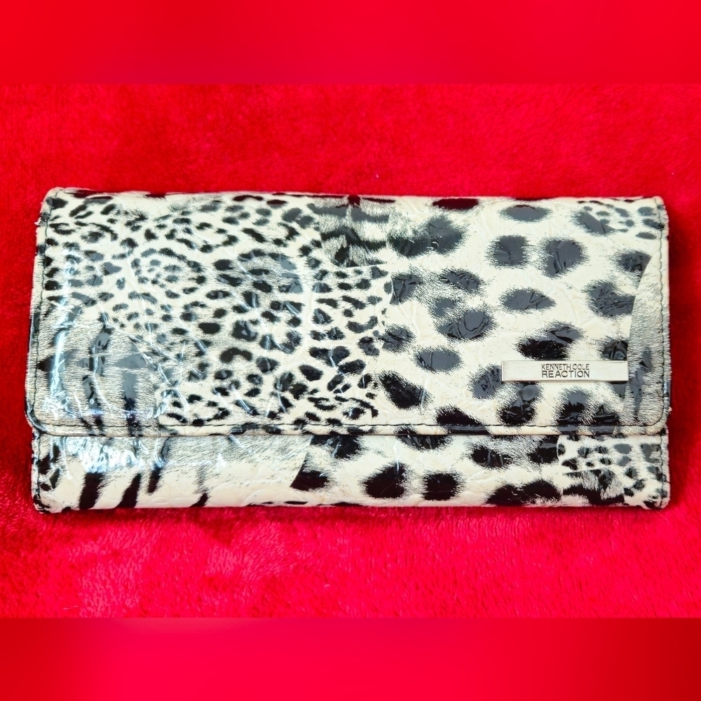 Kenneth Cole Reaction Black and White Animal Print Tri-fold Wallet